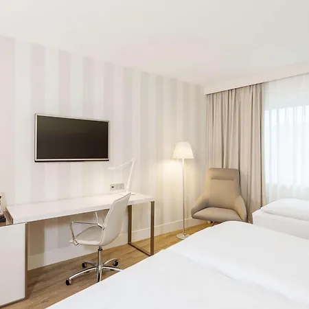Hotel Nh Nord 4*