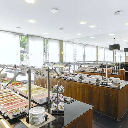 酒店 Nh杜塞多夫北城酒店 4*